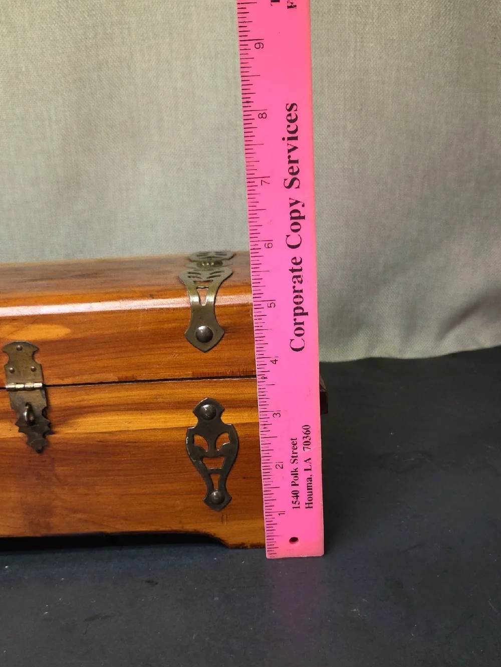 Vintage Jewelry Box Cedar Souvenir Trinket Box. Balsa Wooden Box‎